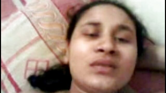 एक इंग्लिश मूवी सेक्सी वीडियो प्रेमिका के साथ छुट्टी