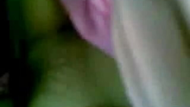 प्यारी किशोरी सेक्सी मूवी इंग्लिश में