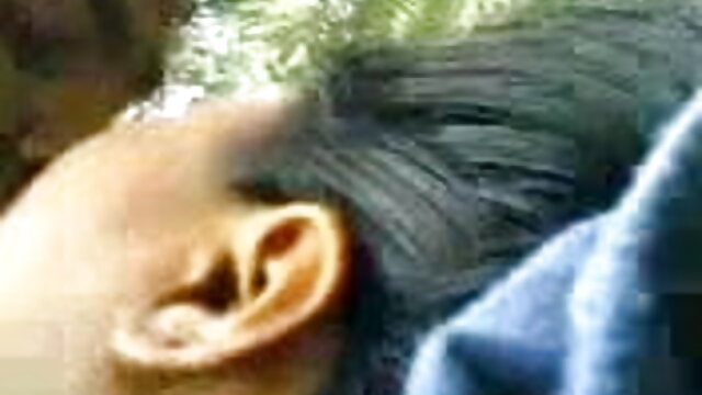डायरेक्टर ने नए सेक्सी वीडियो इंग्लिश मूवी टीचर की चुदाई की
