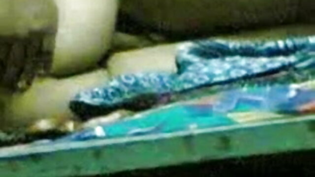 किचन में चूसती पत्नी इंग्लिश सेक्स मूवी हिंदी